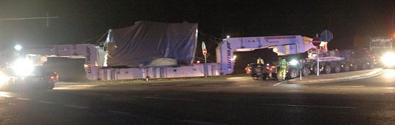 400 Tonnen unterwegs (Foto: F. Jeschke) 400 Tonnen unterwegs (Foto: F. Jeschke)