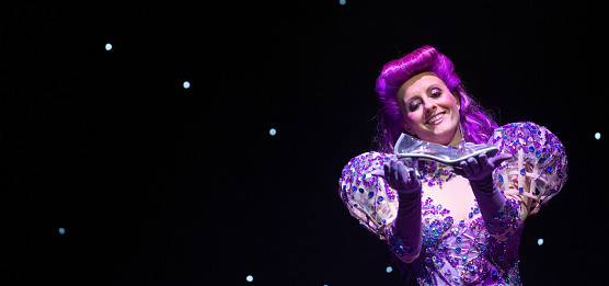 Mit "Cendrillon" feierte gestern das Aschenputtel seine Opernpremiere auf der Nordh&auml;user B&uuml;hne (Foto: Marco Kneise)