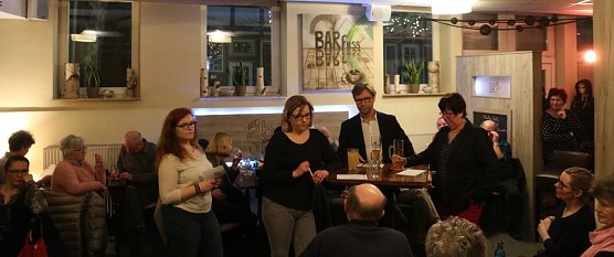 Katja Mitteldorf (Linke), Dirk Adams (Gr&uuml;ne) und Dagmar Becker (SPD) standen Rede und Antwort (Foto: Angelo Glashagel)