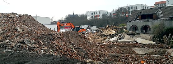 Mehr Platz f&uuml;r wartende Lkw, f&uuml;r Waschstra&szlig;e und neue T&Uuml;V-Station (Foto: nnz)