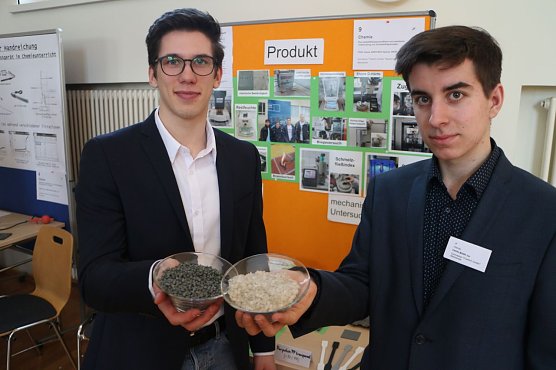 Wozu taugen Recyclate im Alltag? (Foto: Angelo Glashagel) Wozu taugen Recyclate im Alltag? (Foto: Angelo Glashagel)