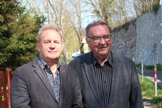 SPD-Kreistagsmitglieder (v.l.): Ren&eacute; K&uuml;bler und Joachim Le&szlig;ner  (Foto: Angelo Glashagel)