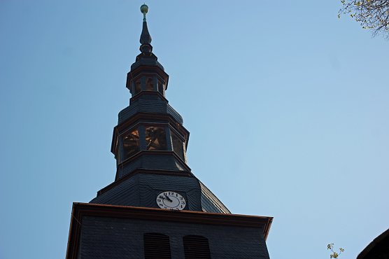 Großartiger MDR Osterspaziergang in Bad Frankenhausen (Foto: Karl-Heinz Herrmann) Großartiger MDR Osterspaziergang in Bad Frankenhausen (Foto: Karl-Heinz Herrmann)