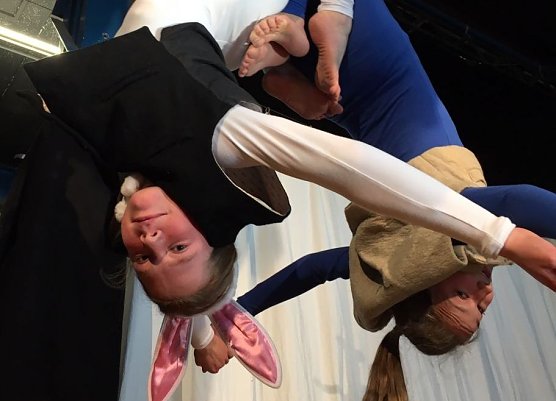 Kopf&uuml;ber ins Plunderland (Foto: J. Piper)