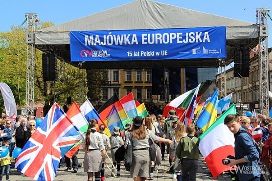 Tag der Verfassung in Nordhausens Partnerstadt Ostr&oacute;w (Foto: Stadt Ostr&oacute;w Wlkp.)