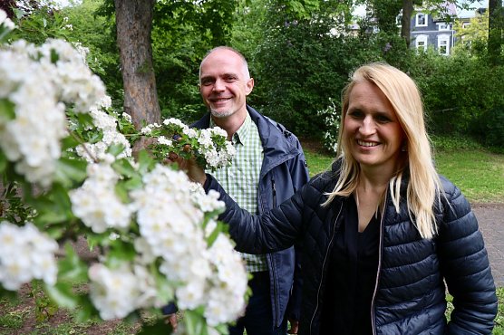 Arbeiten auch f&uuml;r die Liebe zur Pflanze - Bj&ouml;rn Diener und Diana Moraweck (Foto: Angelo Glashagel)