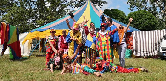 Der Circus Bombastico war heute zu Gast bei der Nordth&uuml;ringer Lebenshilfe (Foto: Angelo Glashagel)