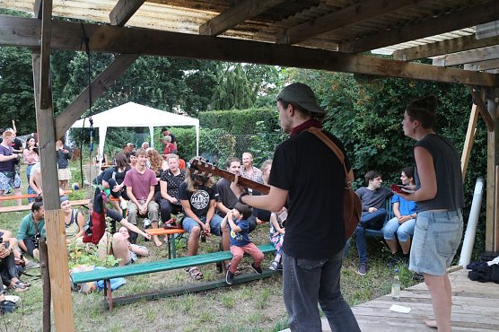 Das Freiburger Duo "Arbeitstitel Tortenschlacht" sorgte f&uuml;r Unterhaltung (Foto: Angelo Glashagel)