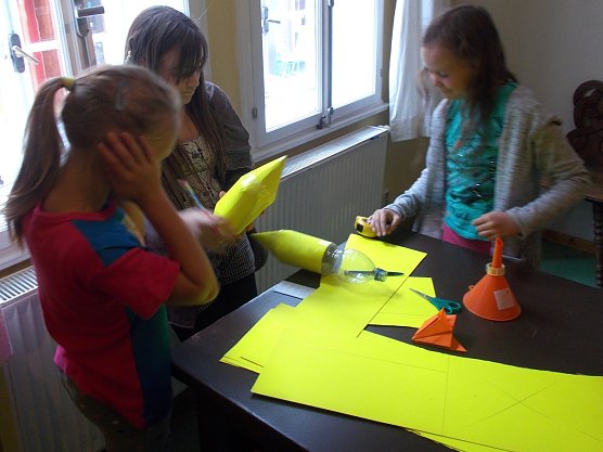 Zum Aktionstag werden im KiLa am Freitag Wasserraketen gebastelt (Foto: Frank Tuschy) Zum Aktionstag werden im KiLa am Freitag Wasserraketen gebastelt (Foto: Frank Tuschy)