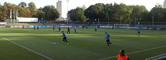 Aufw&auml;rmen (Foto: Christian Greiner)