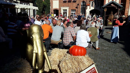 Im vorigen Jahr feierte das Erntedankfest in der Echter Nordh&auml;user Traditionsbrennerei Premiere (Foto: Echte Nordh&auml;user Traditionsbrennerei)