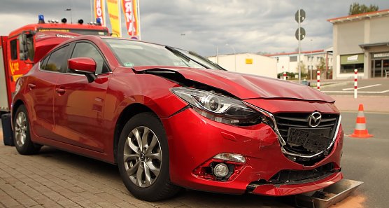 Unfall (Foto: S.Dietzel) Unfall (Foto: S.Dietzel)