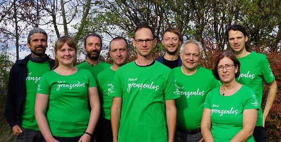 Gebietsbetreuer nehmen Arbeit am Gr&uuml;nen Band auf (Foto: Stiftung Naturschutz Th&uuml;ringen)