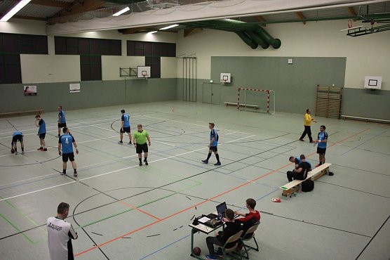 Anfangs gut mitgehalten (Foto: Karl-Heinz Herrmann) Anfangs gut mitgehalten (Foto: Karl-Heinz Herrmann)