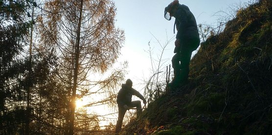 Herausforderung am Steilhang (Foto: Junker)