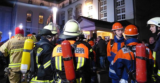 Feuerwehr am Theater (Foto: Stadt Nordhausen)