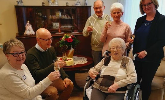 Frau Gothe (Foto: Christine Jeschke) Frau Gothe (Foto: Christine Jeschke)