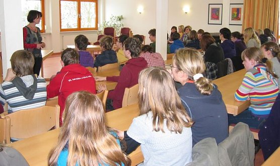 Debattiert (Foto: S. Meyer)