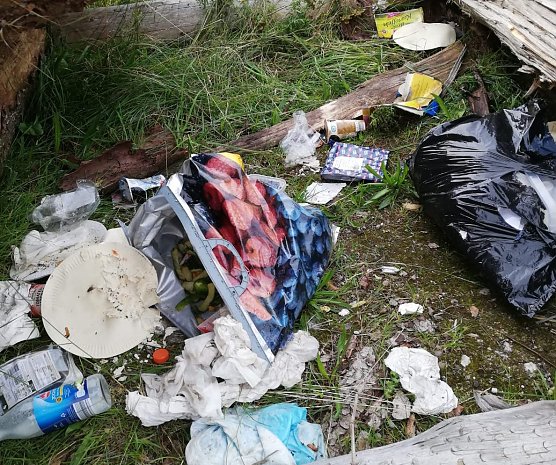 "Ablagerungen" in Sophienhof (Foto: W.J&ouml;rgens)