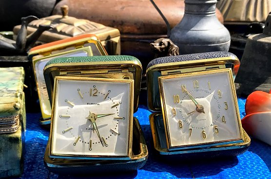 Trödelmarkt in Niedersachswerfen (Foto: S.Schedwill) Trödelmarkt in Niedersachswerfen (Foto: S.Schedwill)