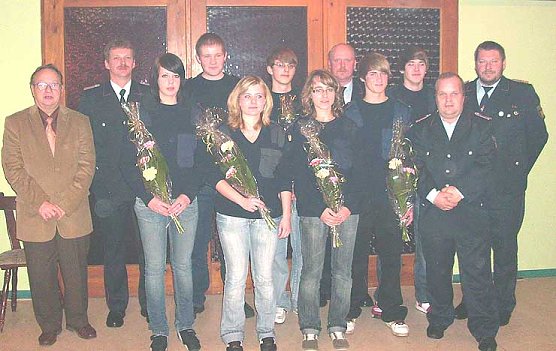 Bef&ouml;rdert und aufgenommen (Foto: FFW)