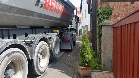Verkehrschaos in Branderode (Foto: K.R&ouml;diger)