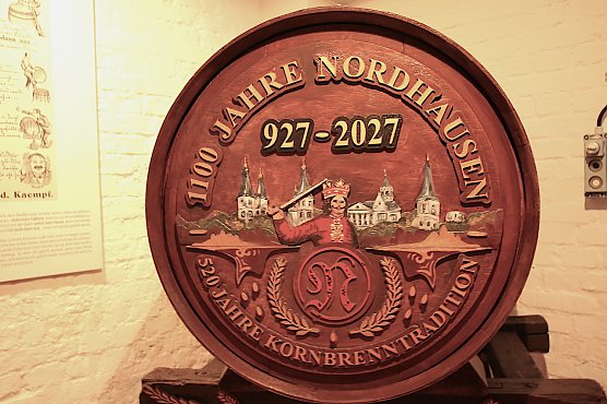 Jubil&auml;umsfass zum 1100-j&auml;hrigen Stadtgeburtstag (Foto: oas)