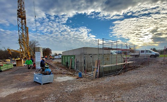 Blick auf die Wasserwerk-Baustelle in Ellrich. (Foto: Johannes R&auml;thel/WVN)