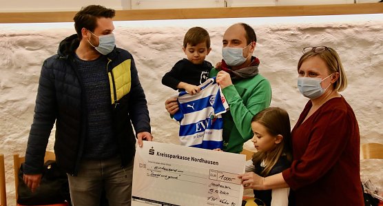 Ein absolutes Geschenk: die Spendenaktion f&uuml;r den kleinen Leopold ist nach gerade mal drei Wochen &uuml;ber das selbstgesteckte Ziel hinausgeschossen (Foto: agl)