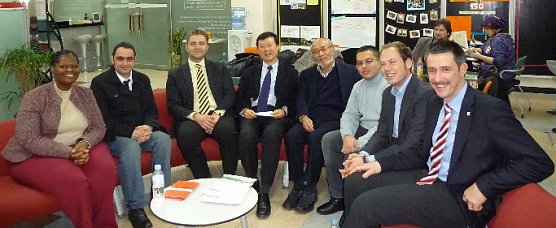 Im Kreise von Kollegen (Foto: privat) Im Kreise von Kollegen (Foto: privat)