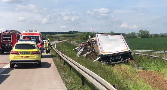 Folgenschwerer Unfall auf der A 38 (Foto: S. Dietzel)