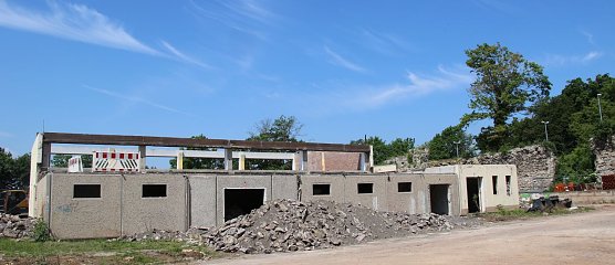 Gute 30 Jahre hat die Turnhalle in der Blasiistra&szlig;e auf dem Buckel und soll jetzt an moderne Anforderungen angepasst werden (Foto: agl)