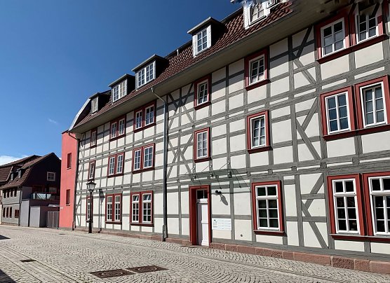 Strahlt in neuem Glanz - die alte Schärfgasse (Foto: Stadtverwaltung Nordhausen) Strahlt in neuem Glanz - die alte Schärfgasse (Foto: Stadtverwaltung Nordhausen)