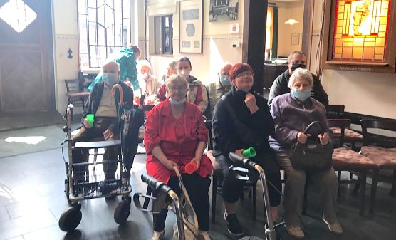 Ausflug in die Traditionsbrennerei (Foto: Tagespflege grimmelhof)