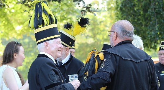 Bergm&auml;nnischer Fr&uuml;hschoppen zum Abschluss des Festwochenendes (Foto: oas)