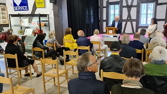 Er&ouml;ffnung der Ausstellung (Foto: nnz)