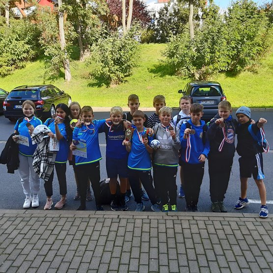 Die Handballer (Foto: Heike Roeder)