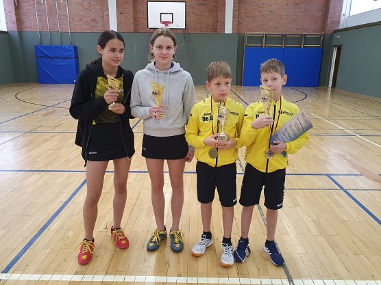 Der Tischtennis-Nachwuchs des NSV ging erfolgreich aus der Kreismeisterschaft (Foto: NSV) Der Tischtennis-Nachwuchs des NSV ging erfolgreich aus der Kreismeisterschaft (Foto: NSV)