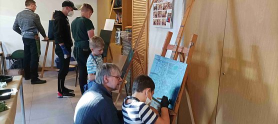 Kunstworkshop in Uthleben (Foto: Evangelischer Kirchenkreis S&uuml;dharz)