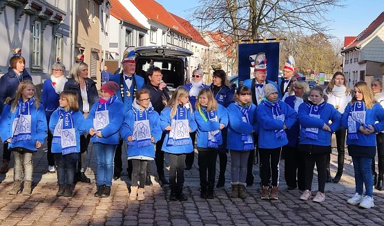 Früh übt sich: Die Görsbacher Nachwuchs-Jecken (Foto: D.Steinecke) Früh übt sich: Die Görsbacher Nachwuchs-Jecken (Foto: D.Steinecke)
