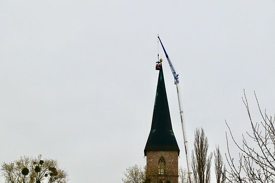 Mit der Illumination des Turms hat man 2018 erstmals begonnen (Foto: agl)