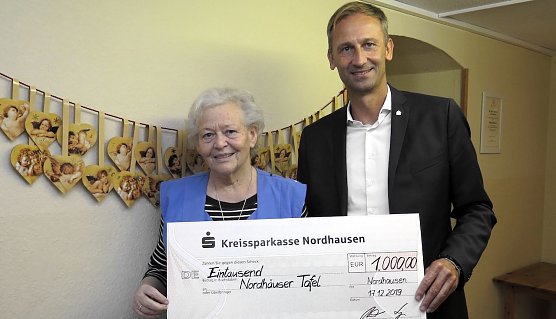 Archivfoto 2019 – Helga Rathenau und WBG Vorstand Wohnen Sven Dörmann (Foto: WBG) Archivfoto 2019 – Helga Rathenau und WBG Vorstand Wohnen Sven Dörmann (Foto: WBG)