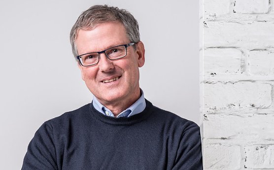 Ewald Weber (Foto: Verlag) Ewald Weber (Foto: Verlag)