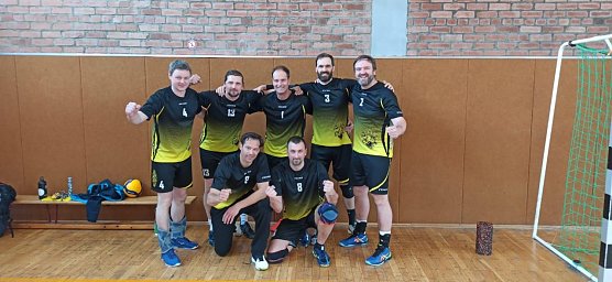  F&uuml;r den SVC spielten David Vorweg, Jeffrey Bierwirth, Stefan Stau&szlig;, Clemens Weinrich , Lars P&ouml;&szlig;el, Thomas L&auml;ssing, Jens Mahn (Foto: Dominik Rieger)