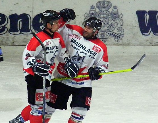 Torschützen unter sich... (Foto: R. Koch) Torschützen unter sich... (Foto: R. Koch)