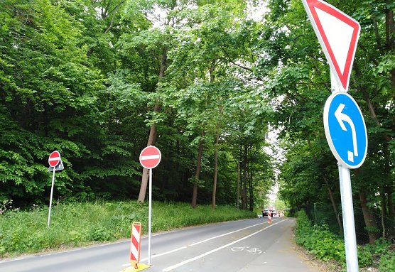 Die AFD fordert einen nachvollziehbaren Stra&szlig;enzustandsbericht und einen Sanierungsplan bis 2035. (Foto: J.Prophet)