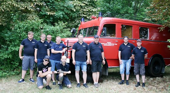 Die St&uuml;tzpunktfeuerwehr aus Kindelbr&uuml;ck f&uuml;hrt ein Ausbildungswochenende am Helme- Stausee in Kelbra durch. (Foto: Ulrich Reinboth)