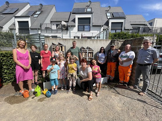 Die Kinder des "Domschl&ouml;sschens" haben im Garten der Flohburg ein neues Projekt angepackt (Foto: Stadtverwaltung Nordhausen)