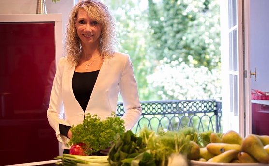 Helene Kempe kocht im Tabakspeicher (Foto: Stadtverwaltung Nordhausen) Helene Kempe kocht im Tabakspeicher (Foto: Stadtverwaltung Nordhausen)