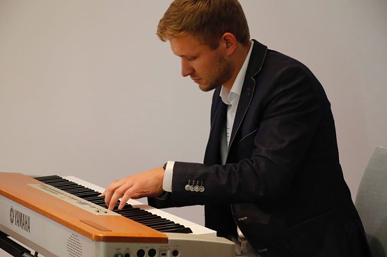 Mit Stefan Ostermann ist der Generationenwechsel an der Spitze gesichert, musizieren wird der Nachwuchs trotz der neuen Aufgaben auch weiterhin (Foto: agl)